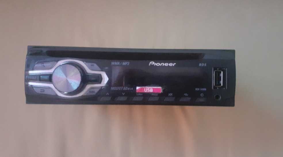 Pioneer DEH-140UB - USB CD плеър с радио