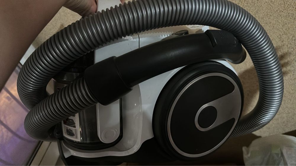 Продам пылесос