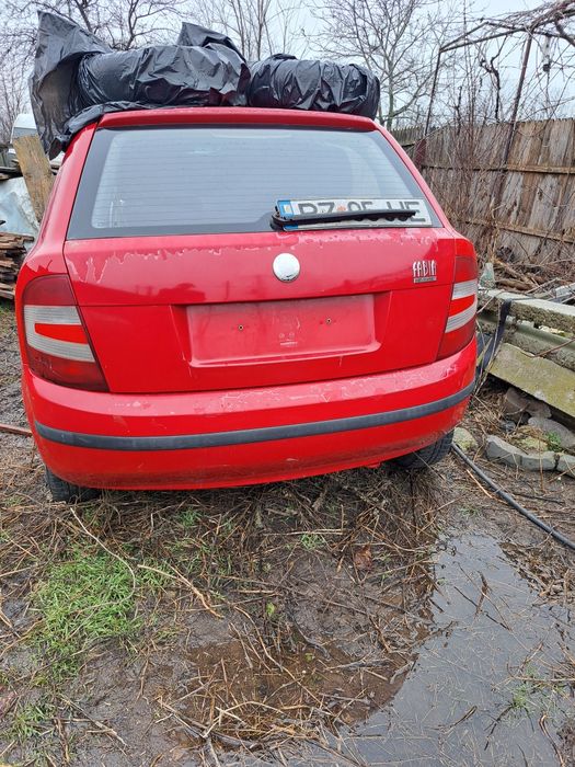 Elemente caroserie fabia 2003