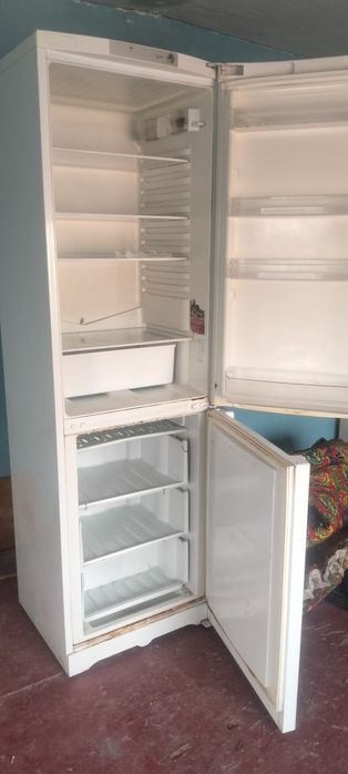 Холодильник сатылады бу