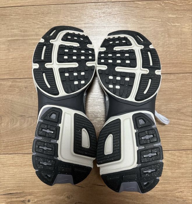 Кроссовки Nike W V2K RUN серебристый