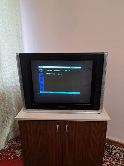 Продам телевизор самсунг