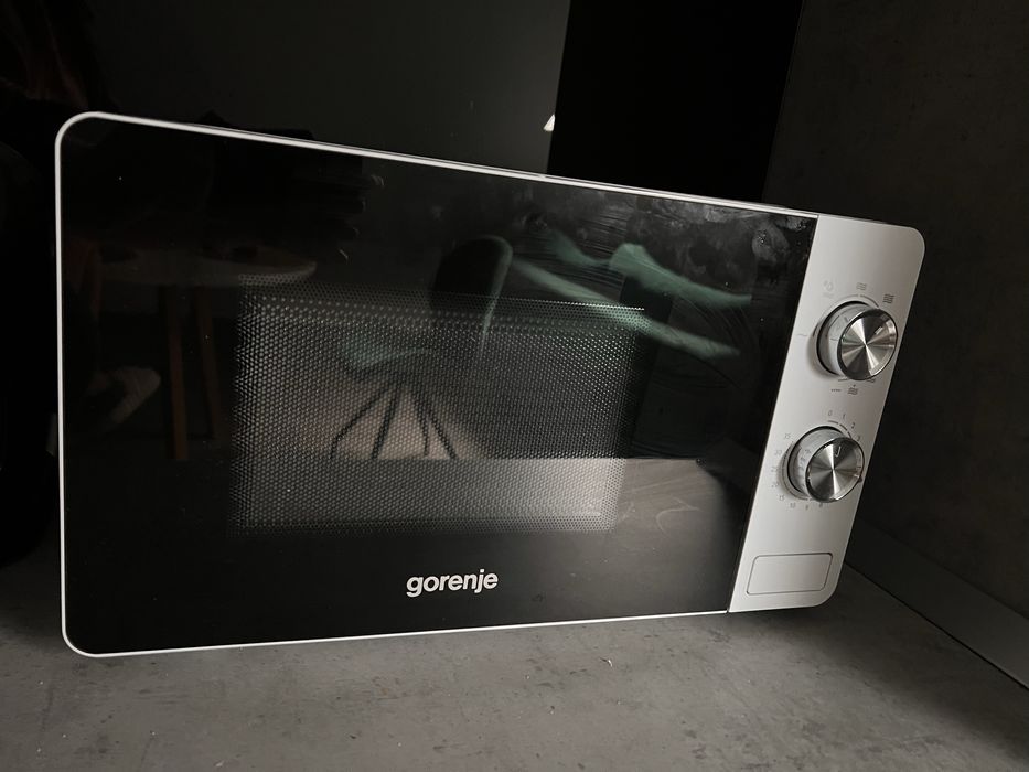 Vand cutor cu microude