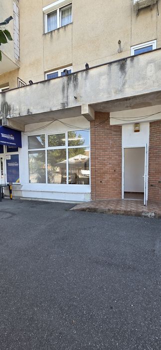 Spațiu comercial de închiriat.