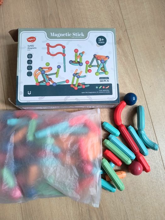 Lot 3 seturi magnetice