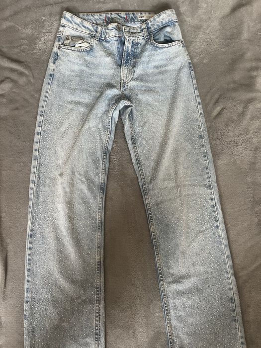 Дънки с камъни капки Zara