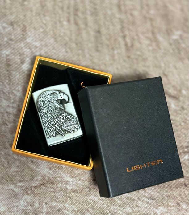 Зажигалка многоразовая