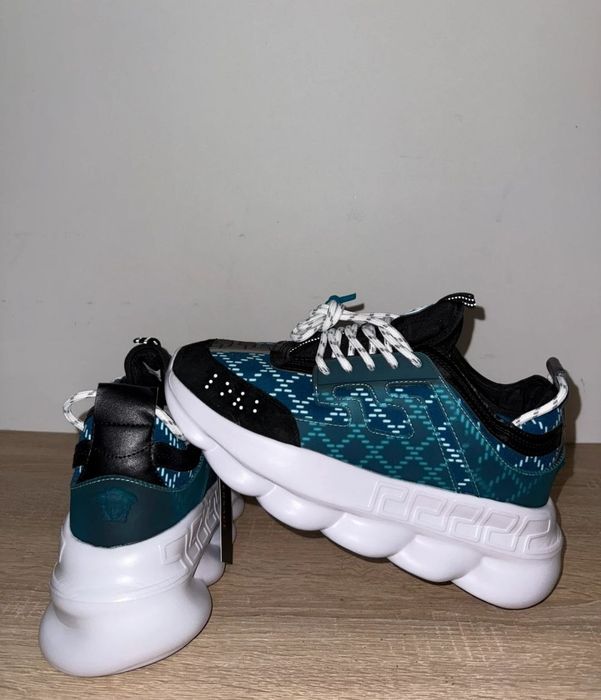 Versace Chain Reaction
