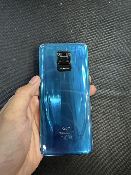 Redmi not 9 s 4/64 gb