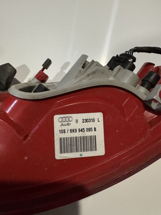 Ляв стоп за Ауди А4 Б8