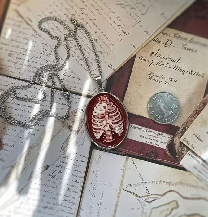 Кулон коасный новый