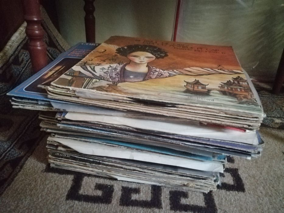 Placi vinil muzica populara, usoara, clasica, povesti