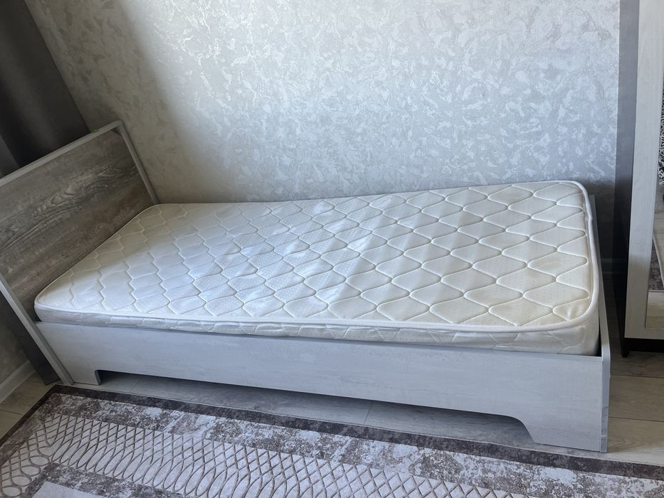 Кровать полторка