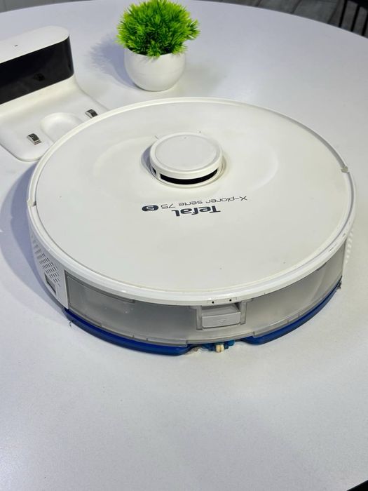 Робот пылесос / TEFAL / Комплектация: ЗУ