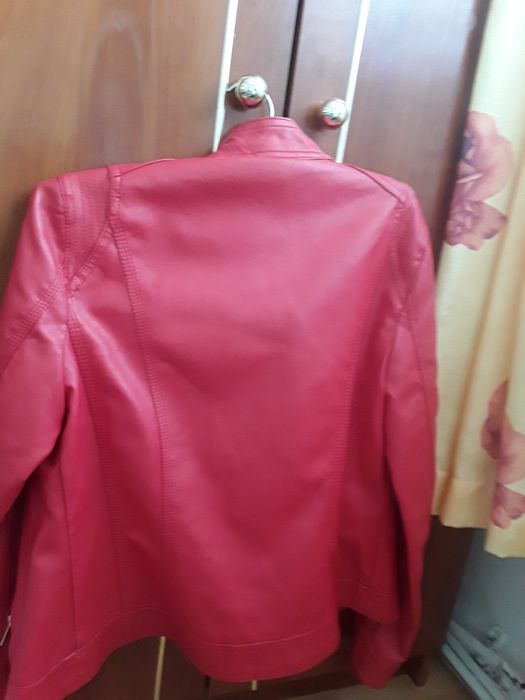Geaca marimea M ca noua