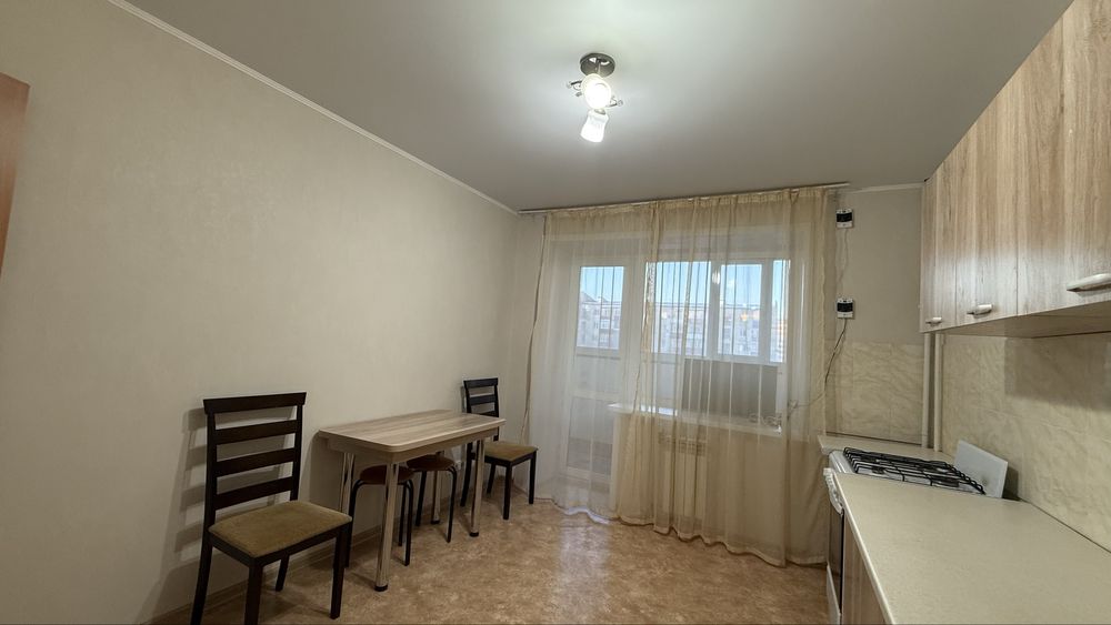 Продам 1 комнатную квартиру (49 м*)