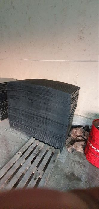 Rezina toʼshama mol uchun