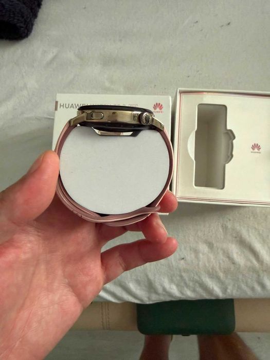 Smartwatch HUAWEI Watch GT 3 42mm Elegant (Gold/Auriu)