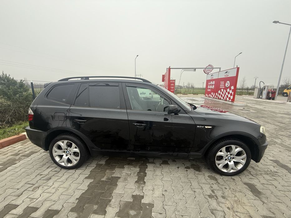 Vand BMW X3 cutie automata