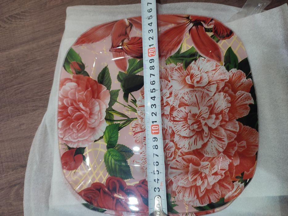 Чинии за хранене