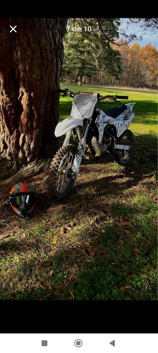 Vând Kawasaki kx 85