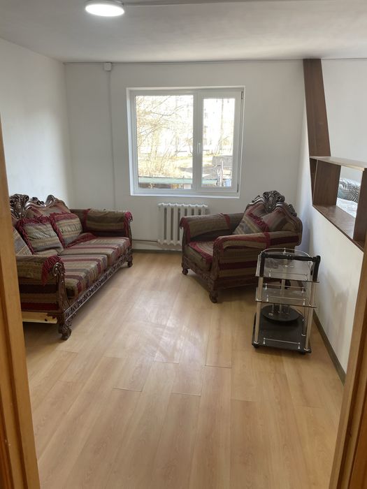 Продам комерческое здание с домом