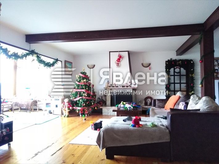 Продава се Промишлена сграда в с. Змейово, Област Стара Загора - 850 кв.м за 389 €/кв.м - Снимка #2