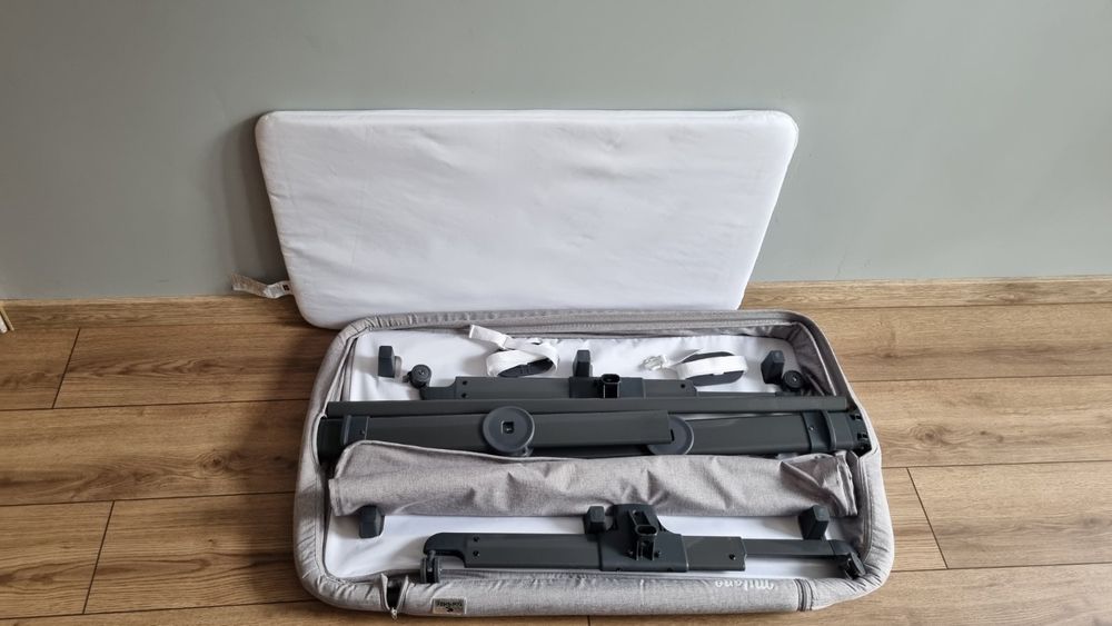 Бебешка кошара Next to me