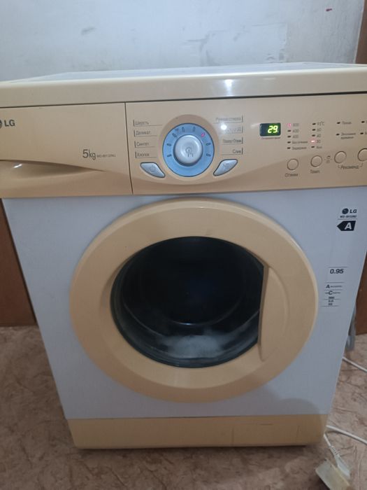 Продам стиральную машинку