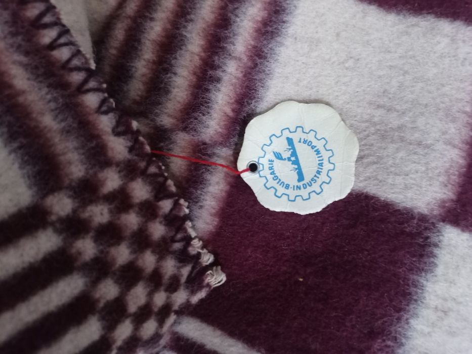 Чисто ново вълнено одеяло "Индустриалимпорт" (Соц ретро, 100% вълна)