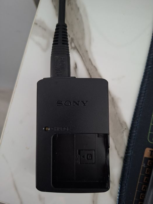 Încărcător original Sony BC-CSGD (pentru baterii NP-BG1 / NP-FG1)