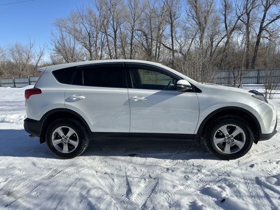 Toyota rav 4 2015
