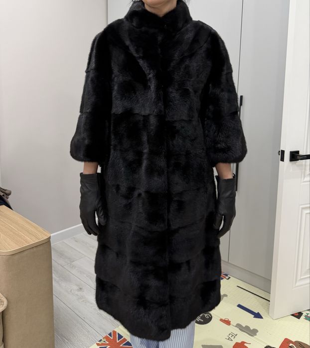 Норковая шуба, черный бриллиант