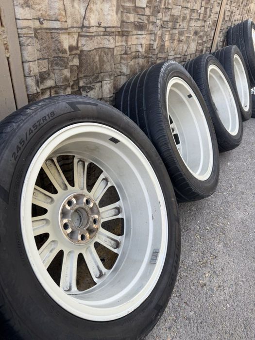 Летние шины 245/45/18 TOYOTA