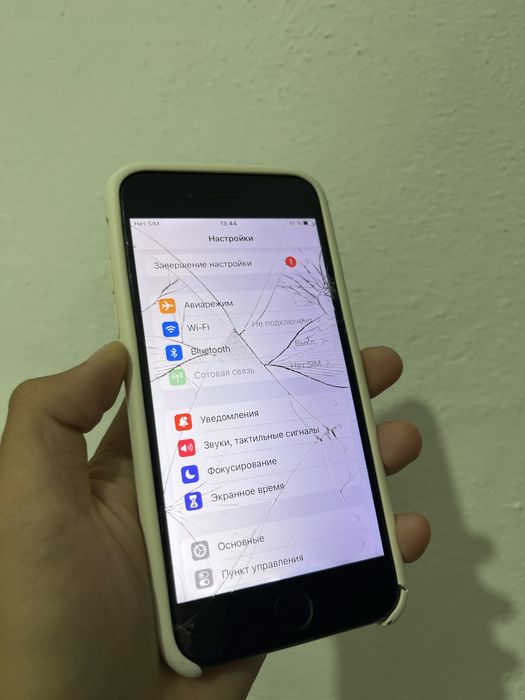 Продам айфон 8 читать описание