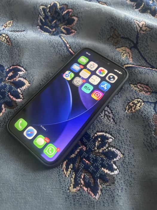 Продам айфон 11 торг есть!! 128гб