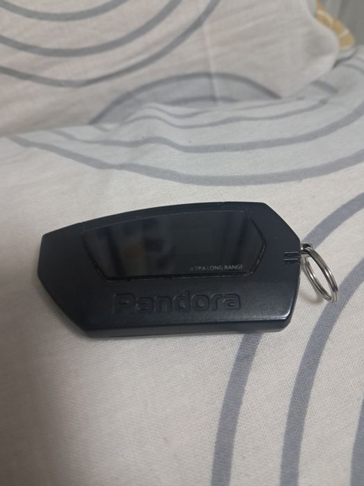 Продам брелок PANDORA