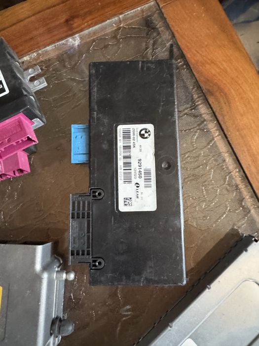 Модули за бмв ф10 ф11 феис