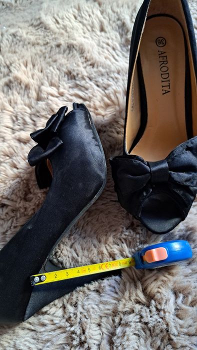 Pantofi marimea 36