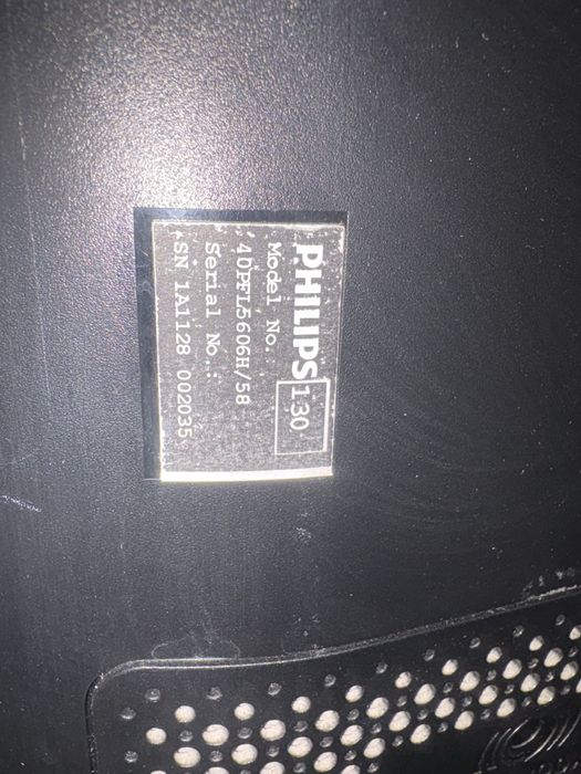ЖК ТВ Philips FullHD 102 см. диагональ