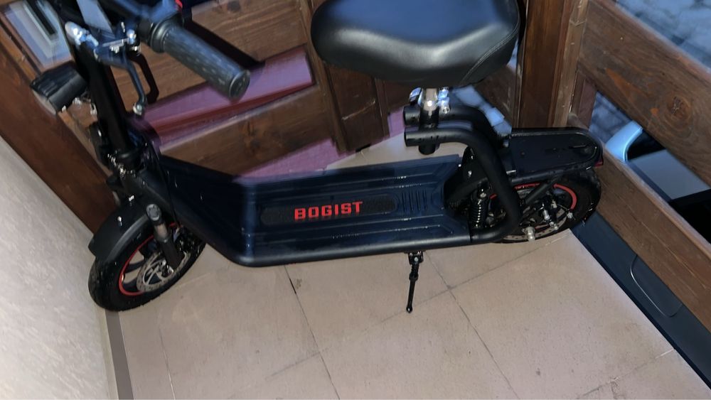 Trotinetă electrică de vanzare