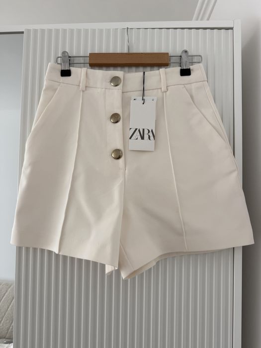 Zara Pantaloni scurti eleganti S