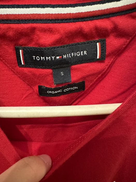 tricou rosu tommy hilfiger