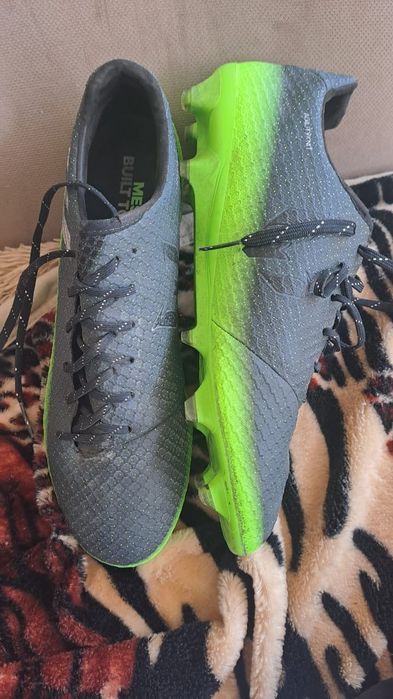 adidas Messi 16.2