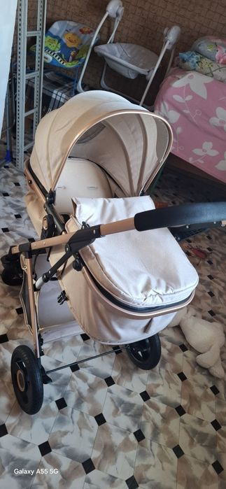 Продаю детскую каляску трансформер