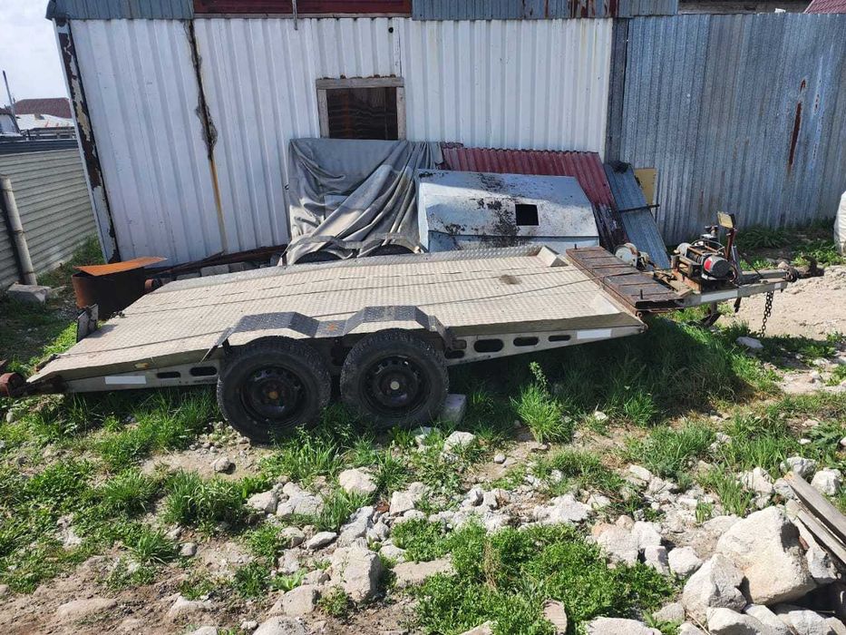 Продам прицеп Лафет