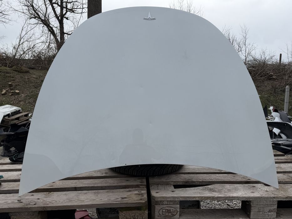 Капак Tesla Model Y