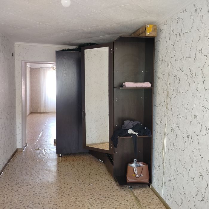 Продам 2-комнатную квартиру