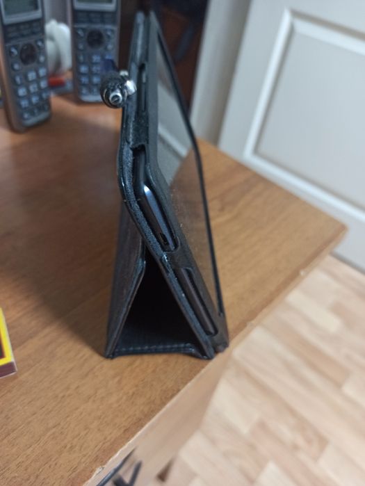 Продам планшет Lenovo Tab4, 8"