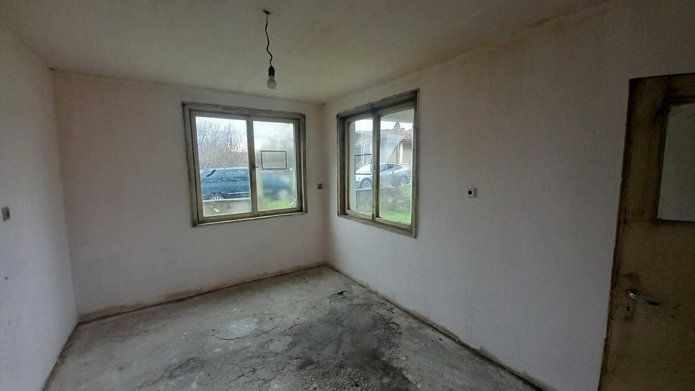 Продава се Къща в с. Дряновец, Област Разград - 150 кв.м за 113 €/кв.м - Снимка #6